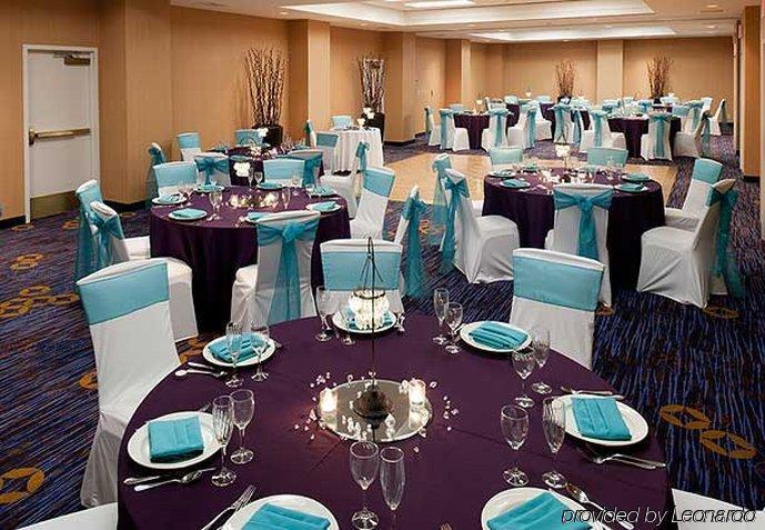 Courtyard By Marriott Cypress Anaheim / Orange County Hotel Restaurant photo