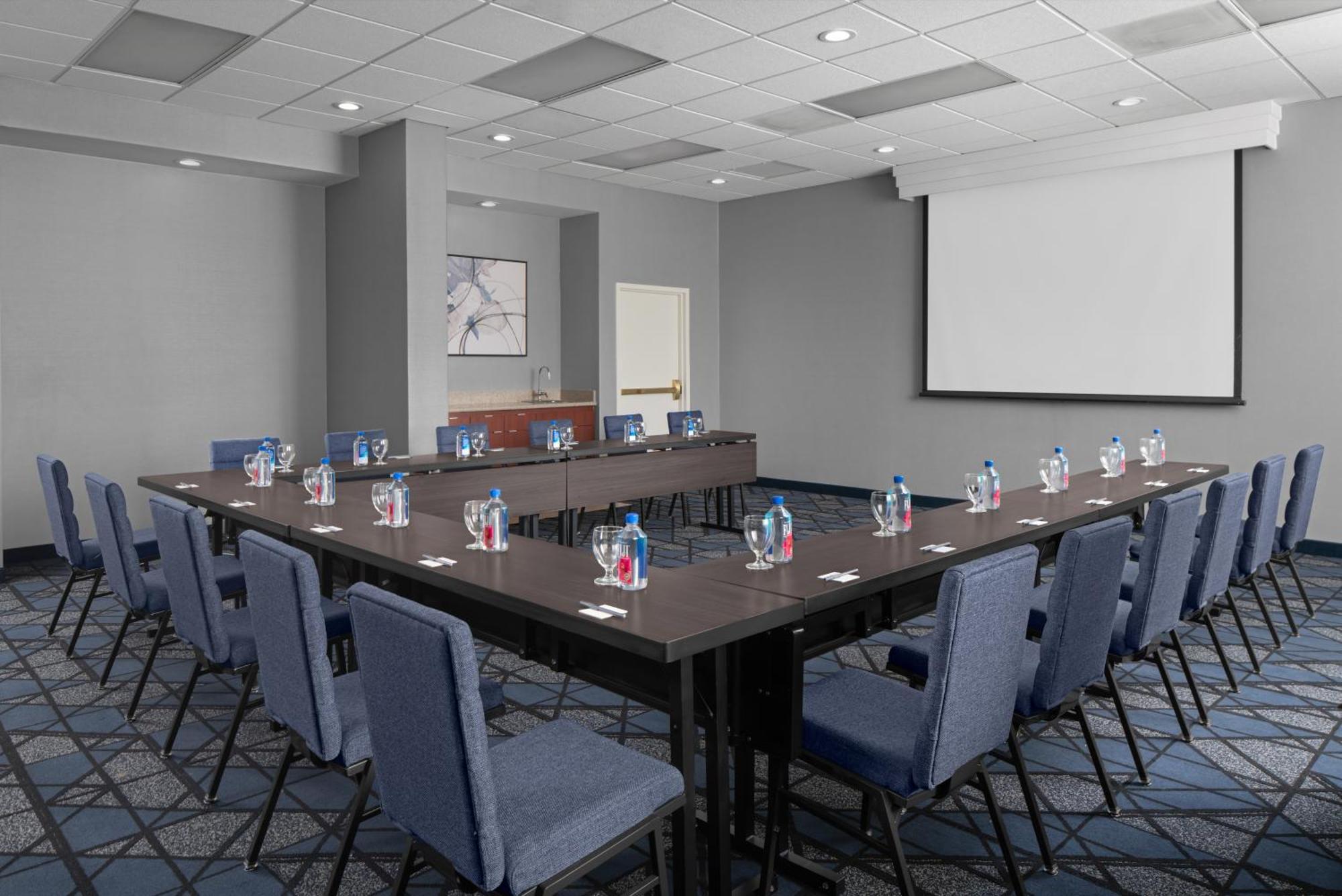 Courtyard By Marriott Cypress Anaheim / Orange County Hotel Exterior photo